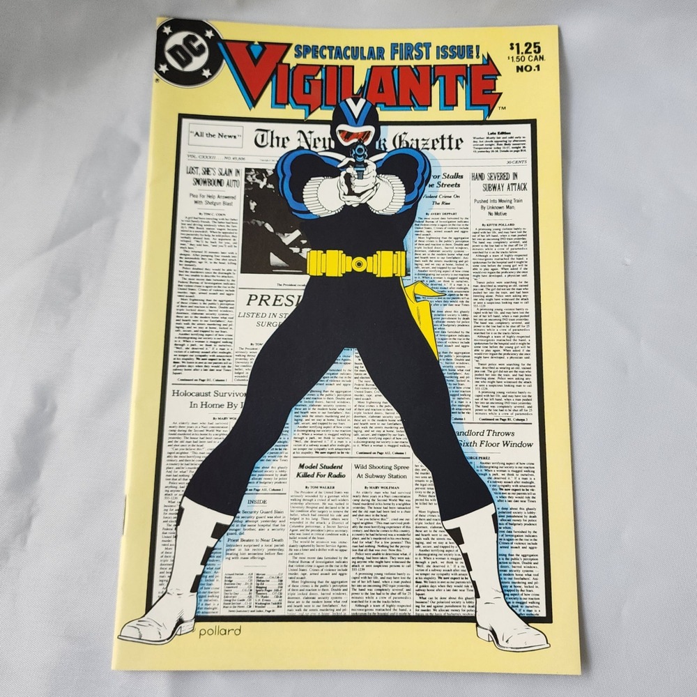 Vigilante #1 Comic Book‎ 1983 DC Comics Spectacular First Issue Fist Appearance